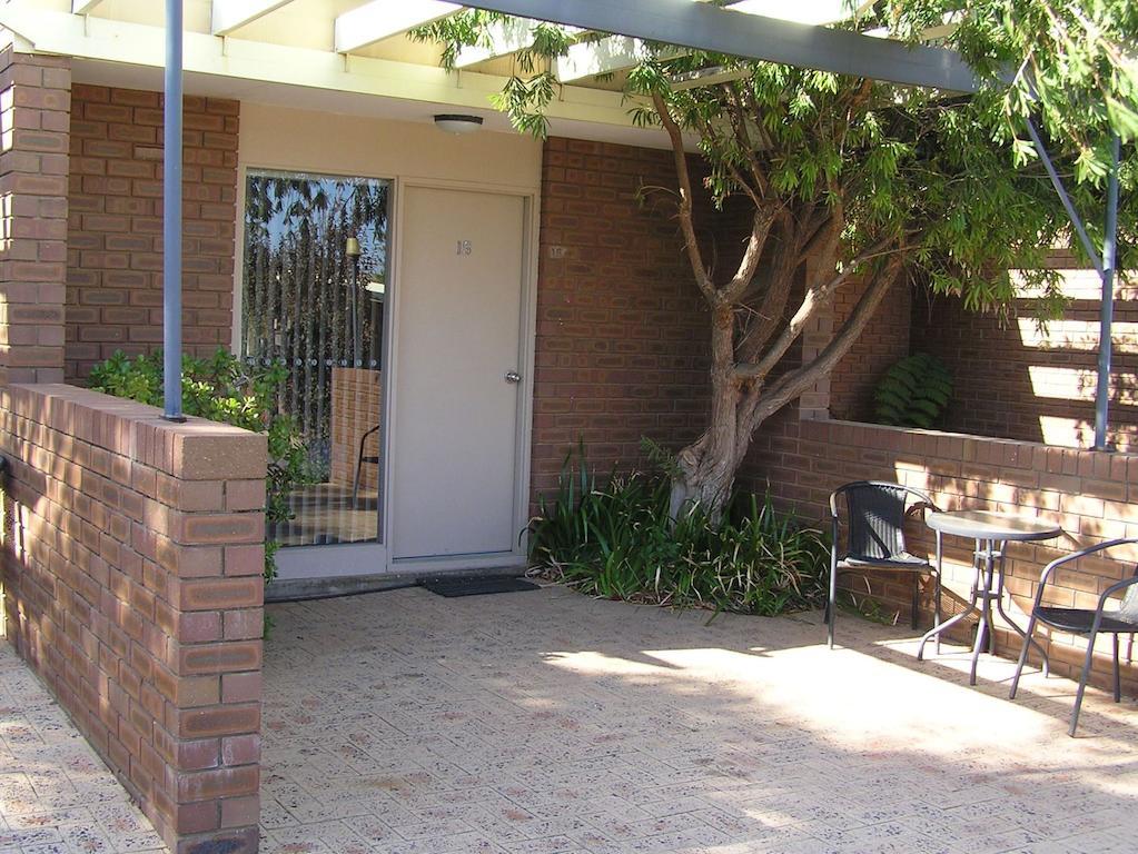 Dongara Old Mill Motel الغرفة الصورة